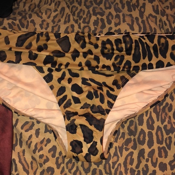 Lauren Ralph Lauren  size 16 leopard print bikini bottom NWT - Picture 4 of 10